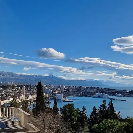 Emaus Garden - Center & 2 Bth * سبليت