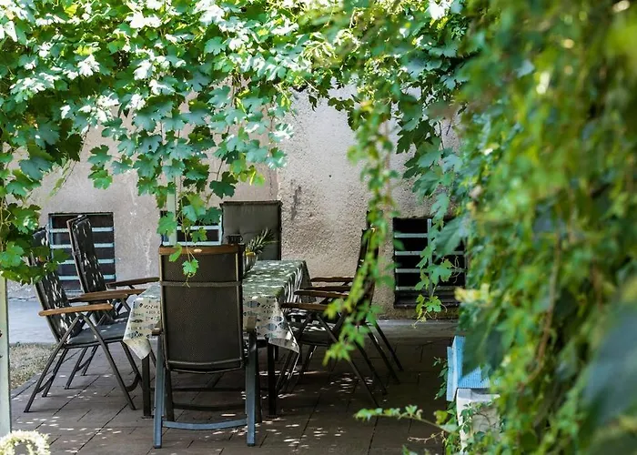 Appartamento Emaus Garden - Center & 2 Bth