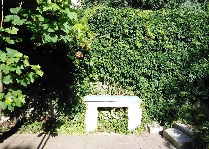 Emaus Garden - Center & 2 Bth Appartamento