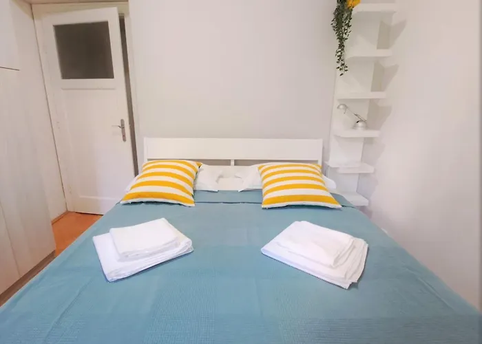 Emaus Garden - Center & 2 Bth Appartamento *